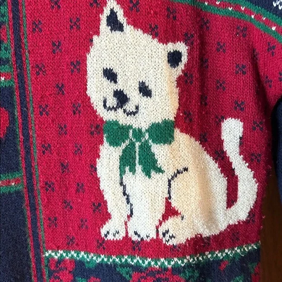 Basic Elements Medium Oversized Cat Christmas Sweater - Picture 4 of 11